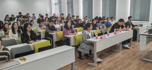 精準(zhǔn)服務(wù)，共話成長 商學(xué)院畢業(yè)年級寢室走訪與午餐會